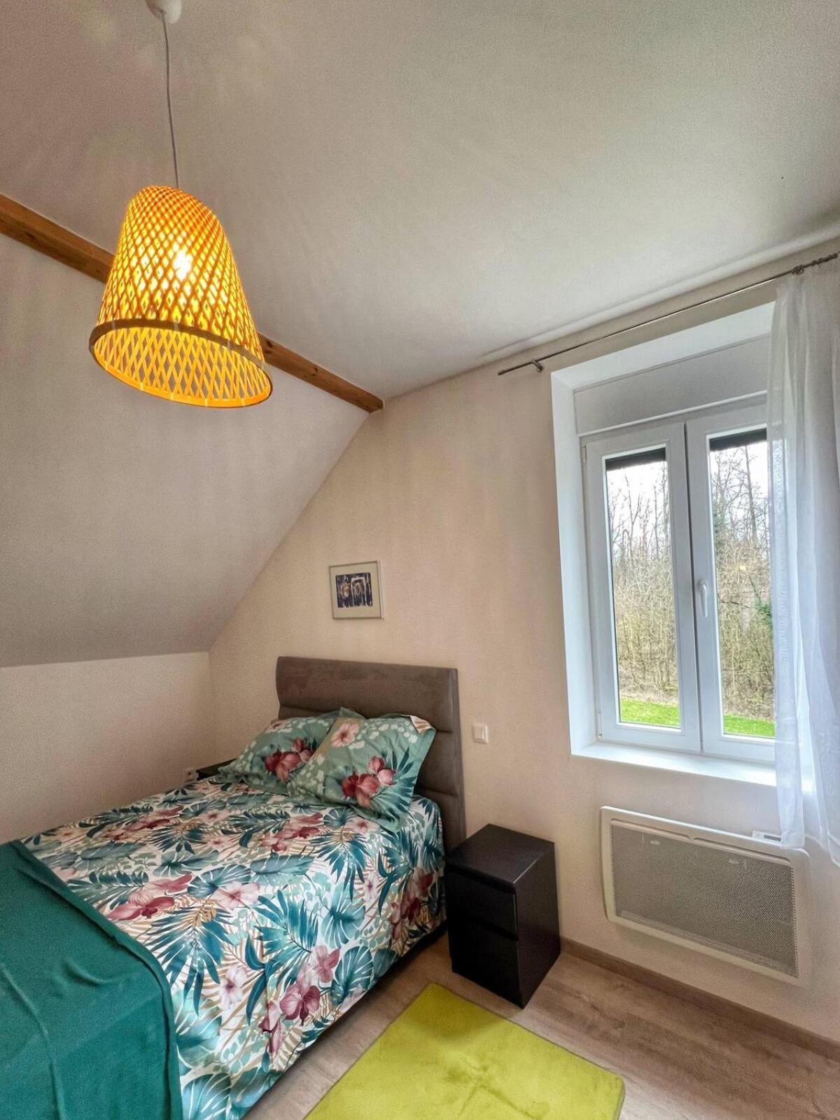 Loft Spacieux En Pleine Foret Bining Экстерьер фото